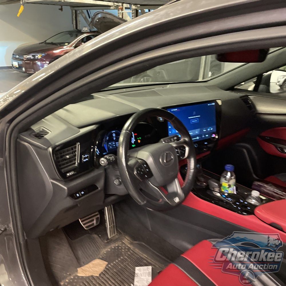 2024 Lexus NX 450h+ F SPORT Handling