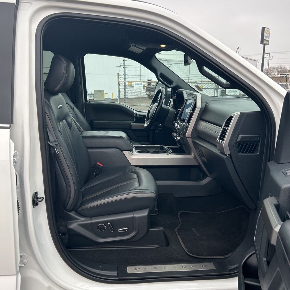 2022 Ford F-250 Super Duty Platinum