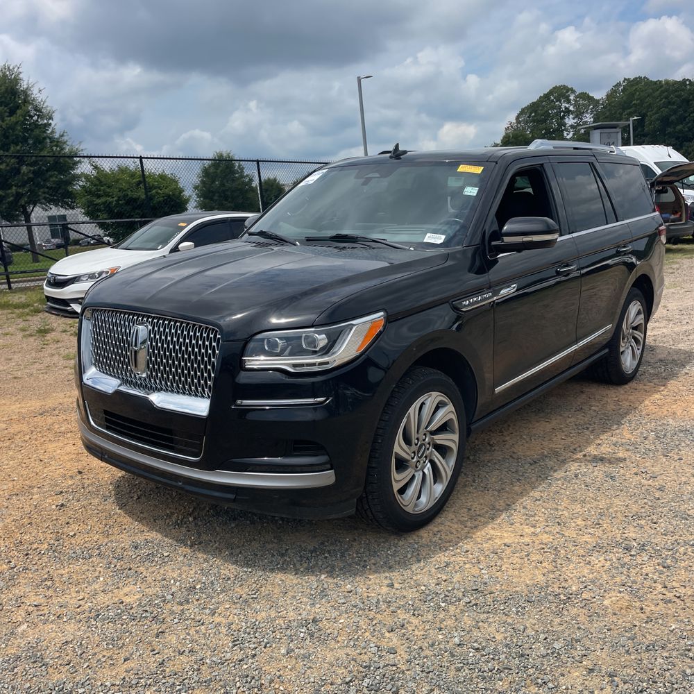 2022 Lincoln Navigator