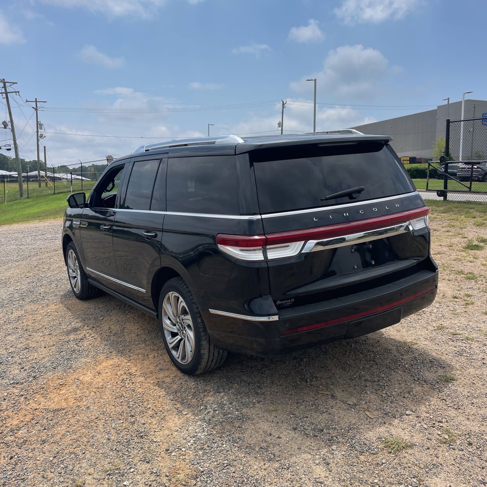 2022 Lincoln Navigator Reserve