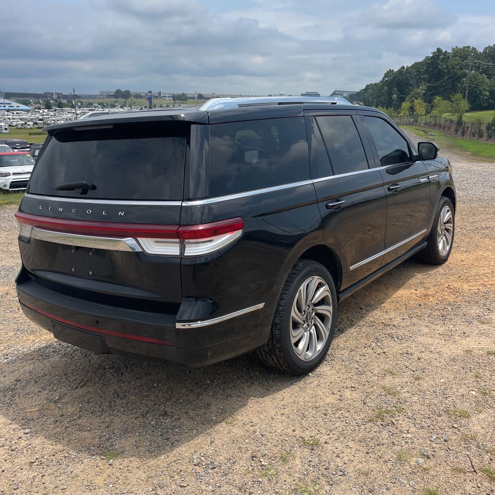 2022 Lincoln Navigator Reserve