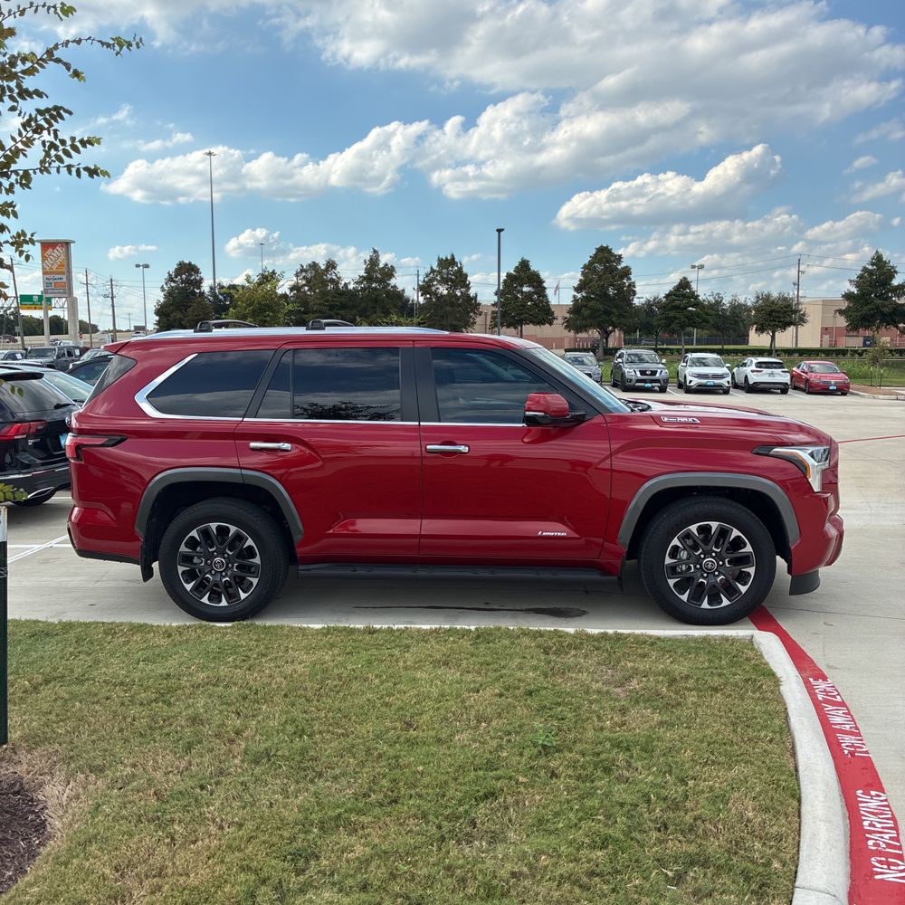 2024 Toyota Sequoia Limited