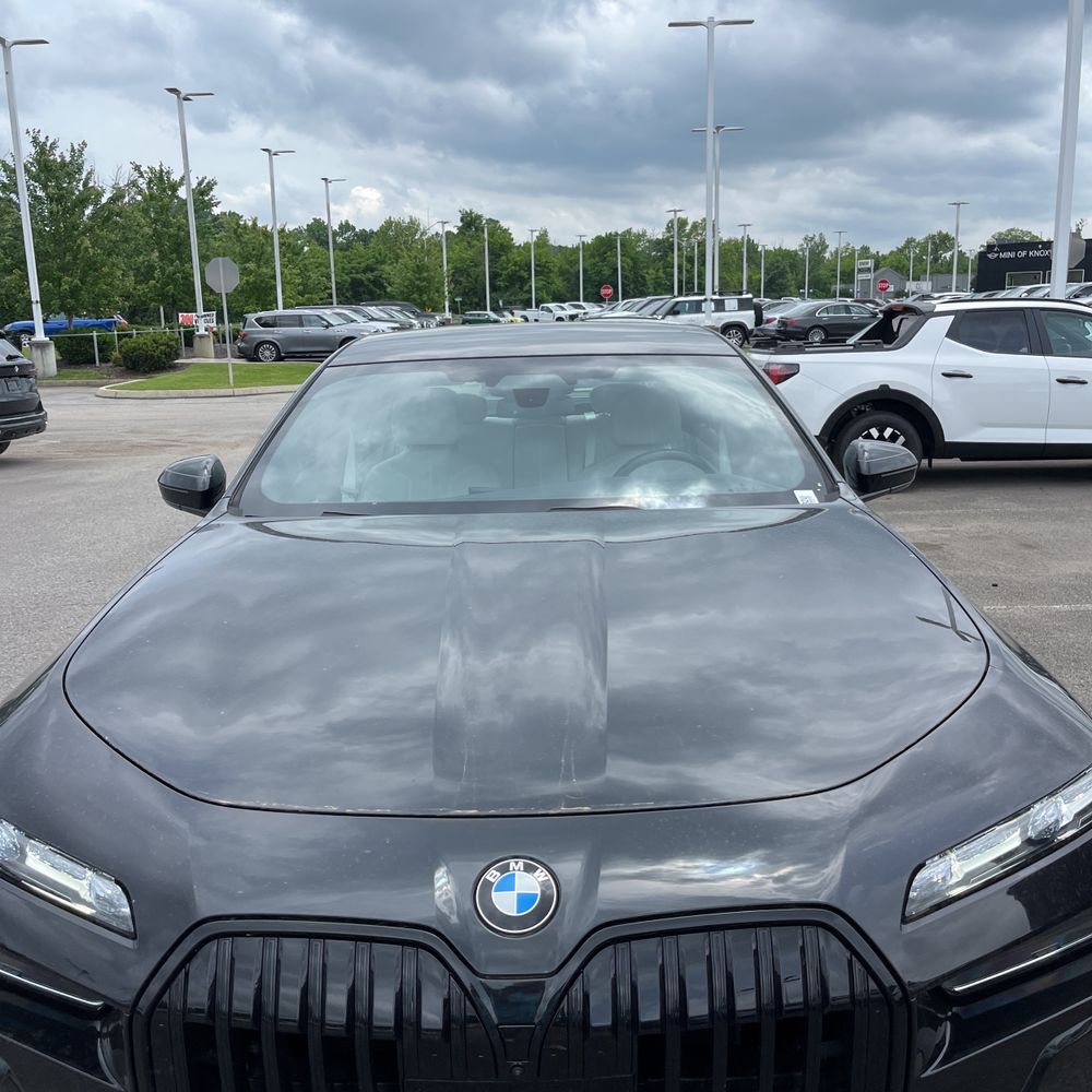 2023 BMW 7-Series 760xi