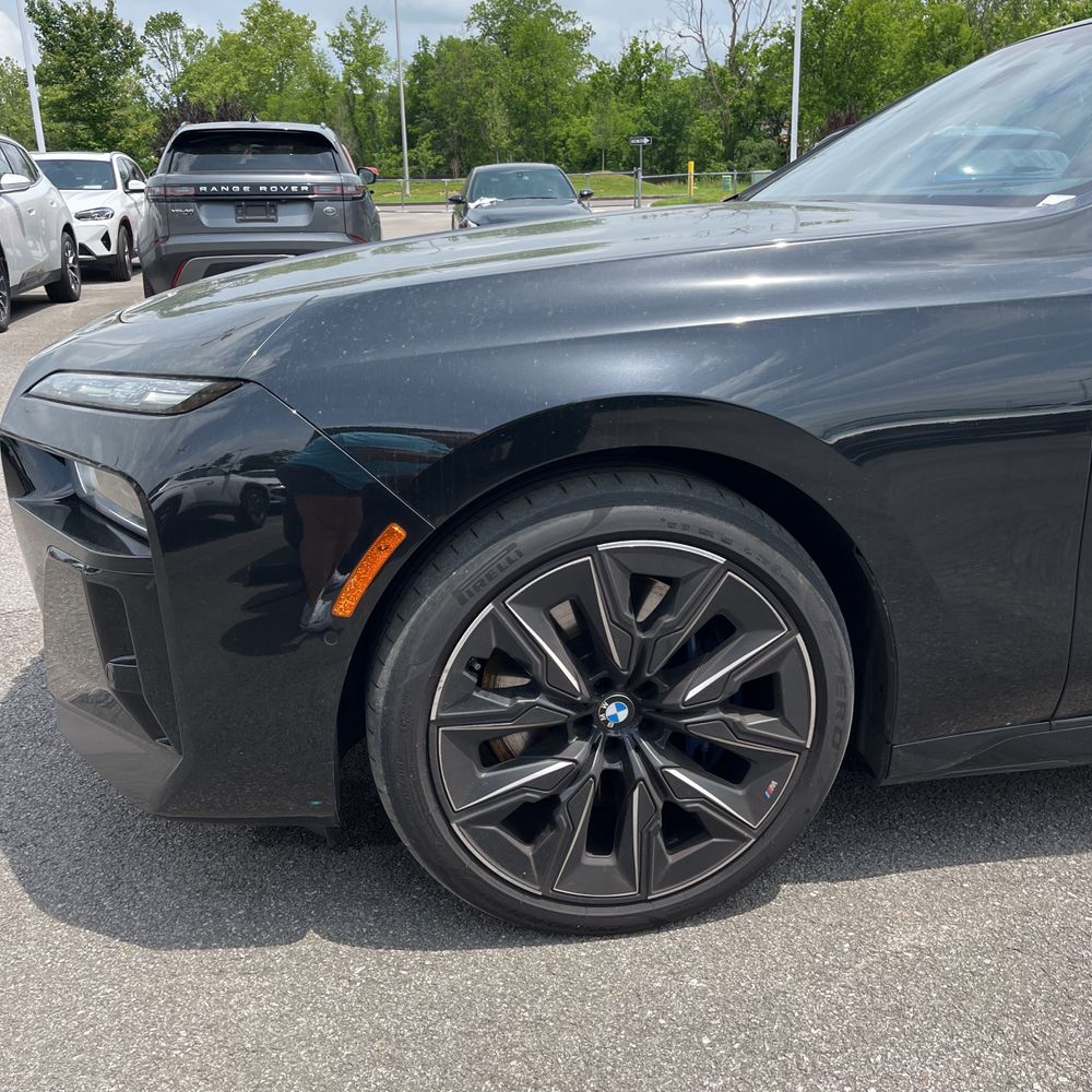 2023 BMW 7-Series 760xi