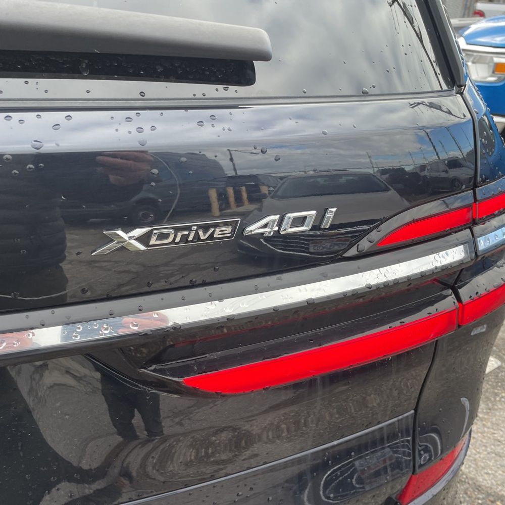 2025 BMW X7 XDrive40i