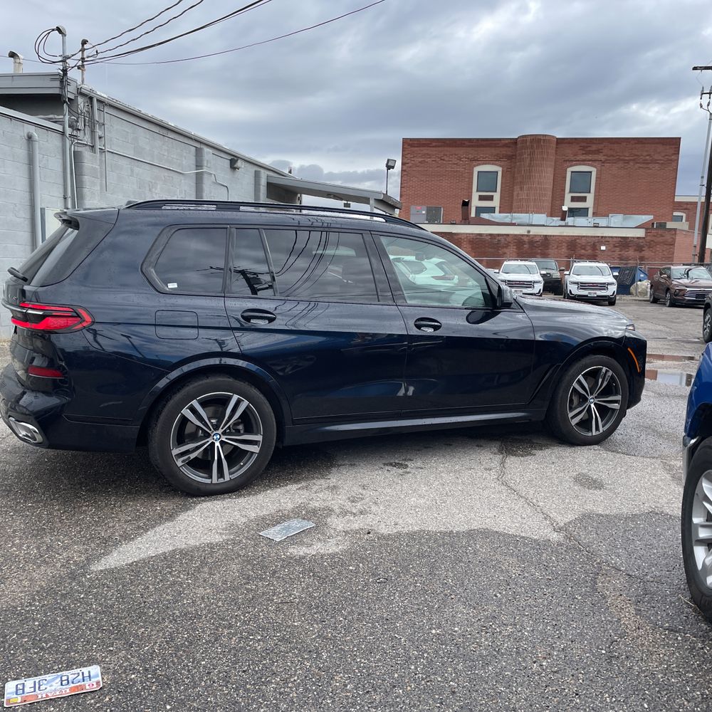 2025 BMW X7 XDrive40i