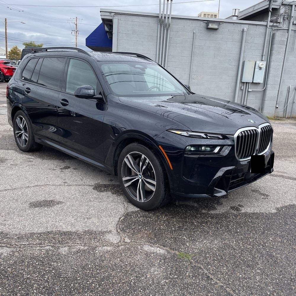 2025 BMW X7 XDrive40i