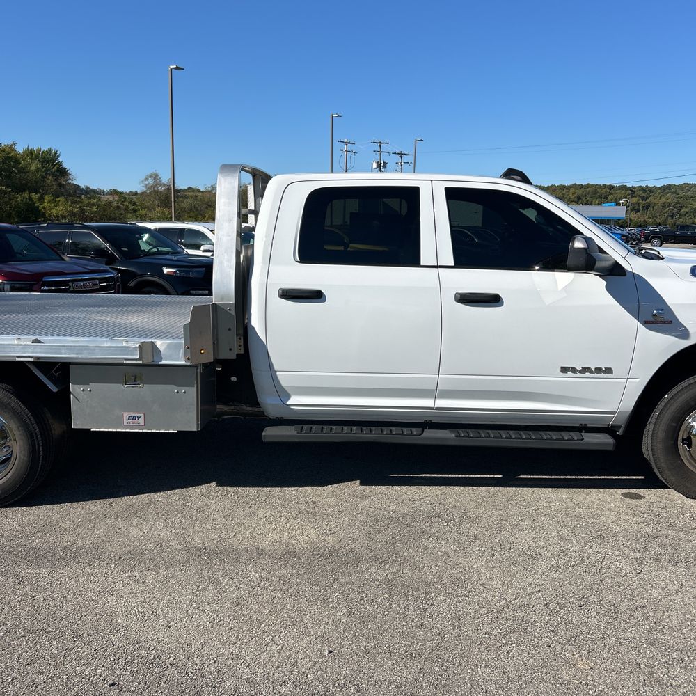 2022 Ram 3500 Cab/Chassis Tradesman