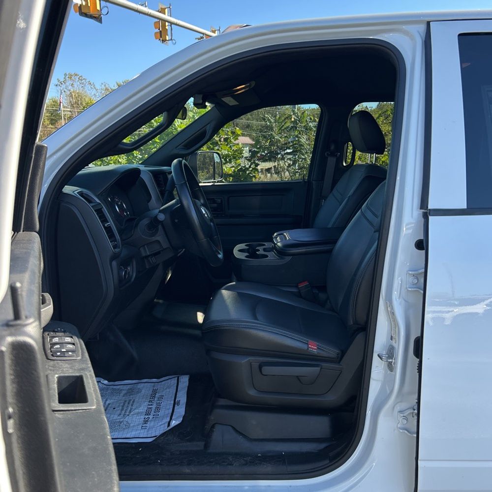 2022 Ram 3500 Cab/Chassis Tradesman