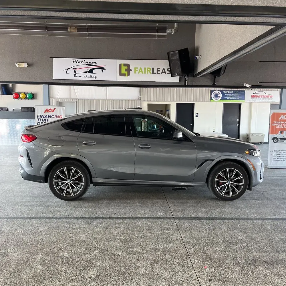 2025 BMW X6 XDrive40i