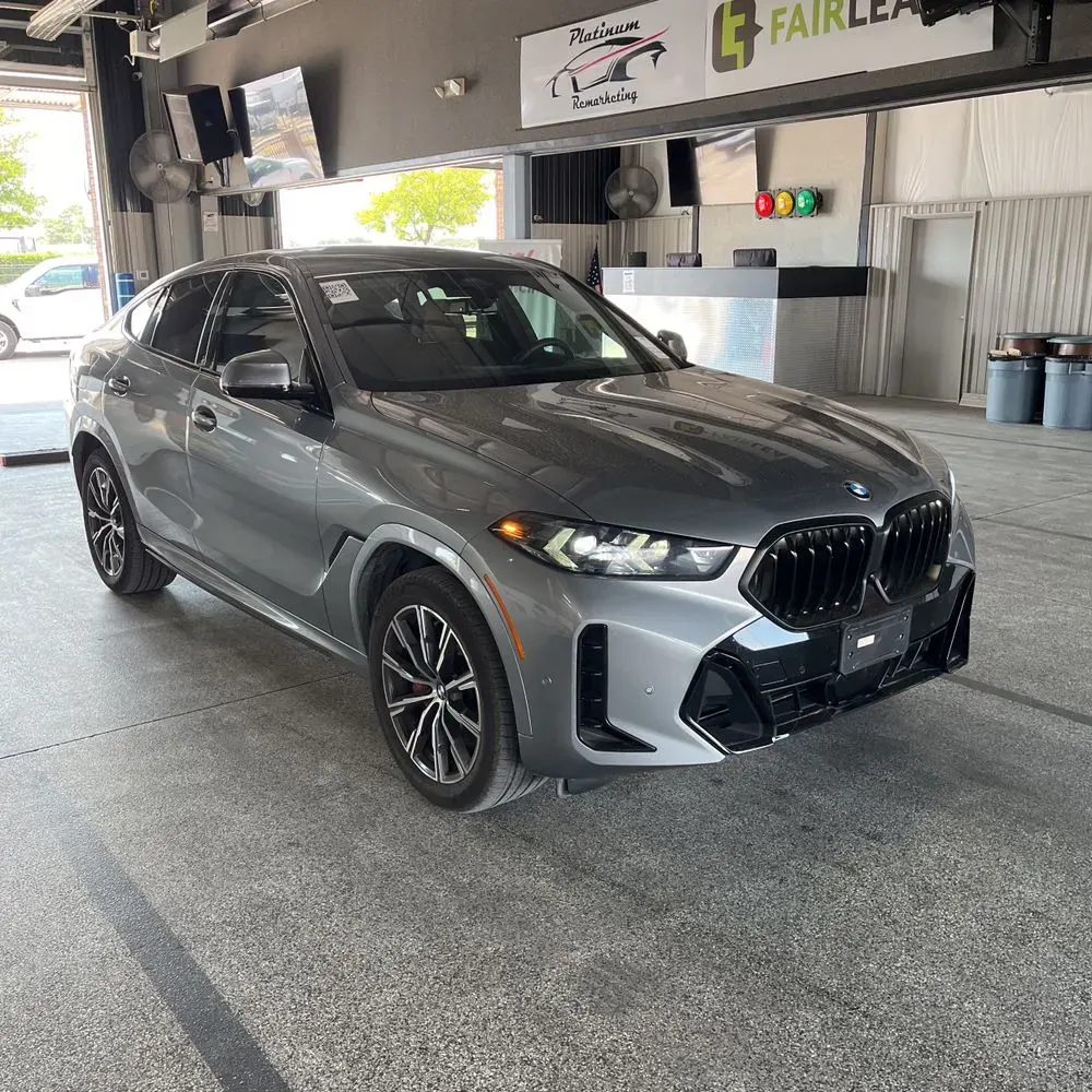 2025 BMW X6 XDrive40i