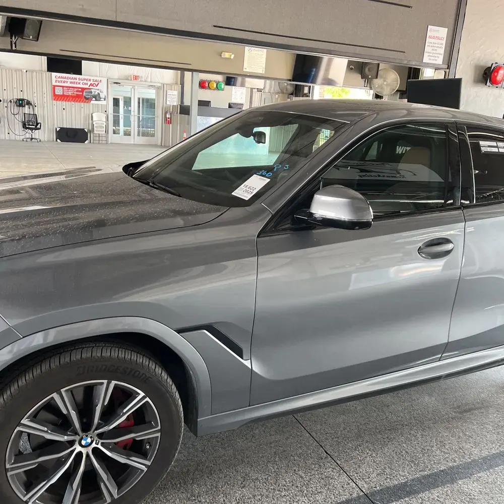 2025 BMW X6 XDrive40i