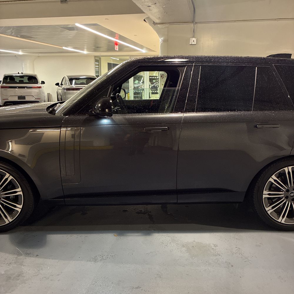 2023 Land Rover Range Rover P530 SE