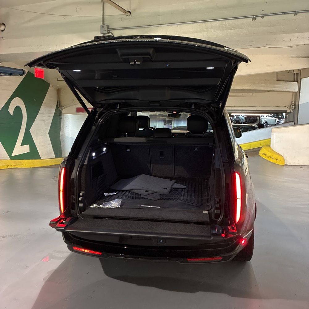 2023 Land Rover Range Rover P530 SE