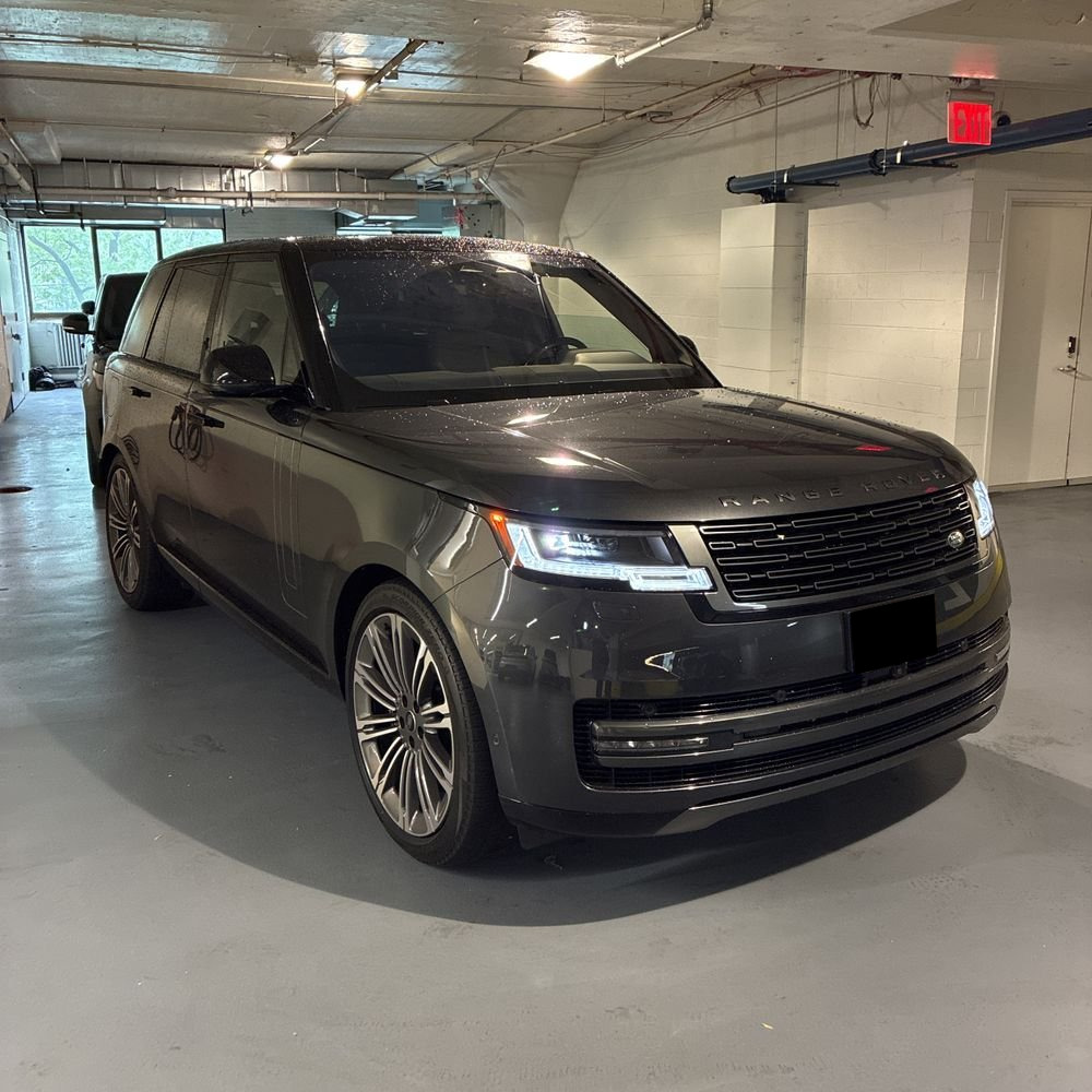 2023 Land Rover Range Rover P530 SE