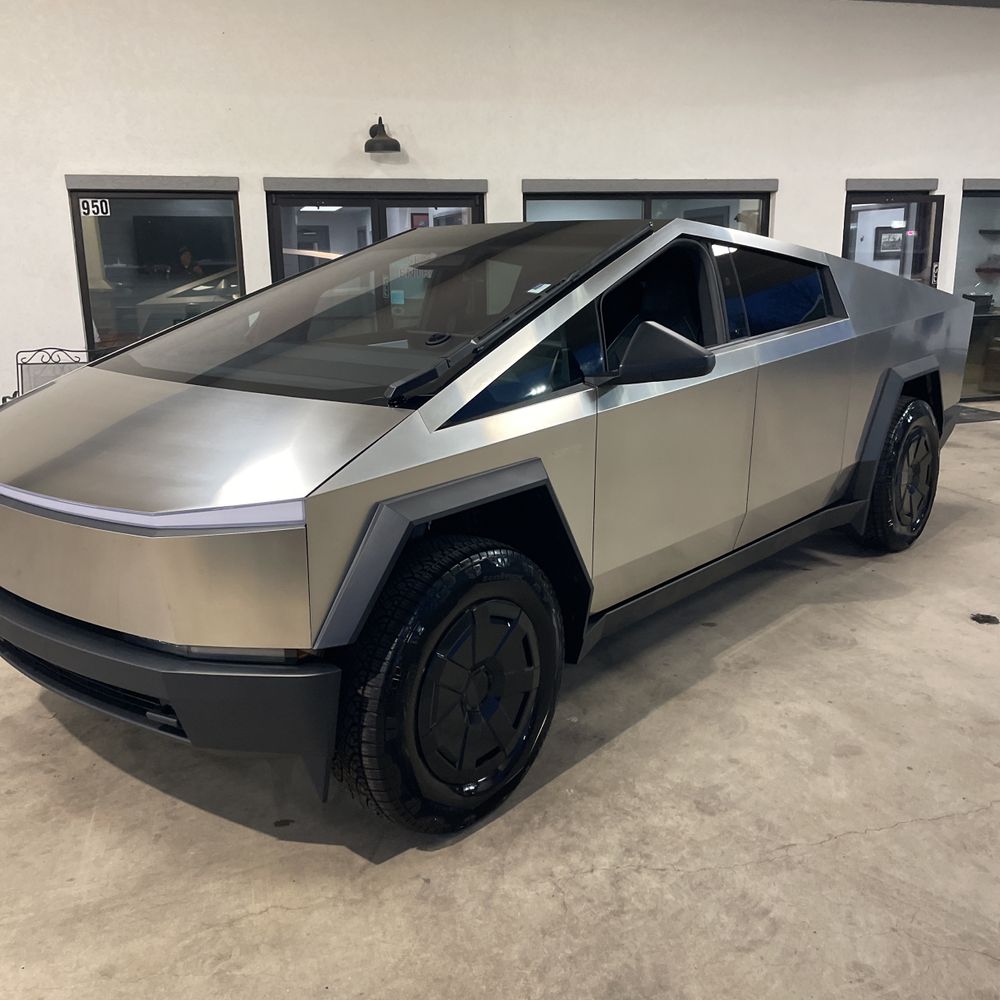 2024 Tesla Cybertruck Base