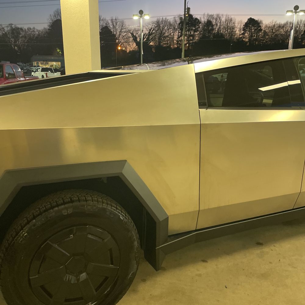 2024 Tesla Cybertruck Base