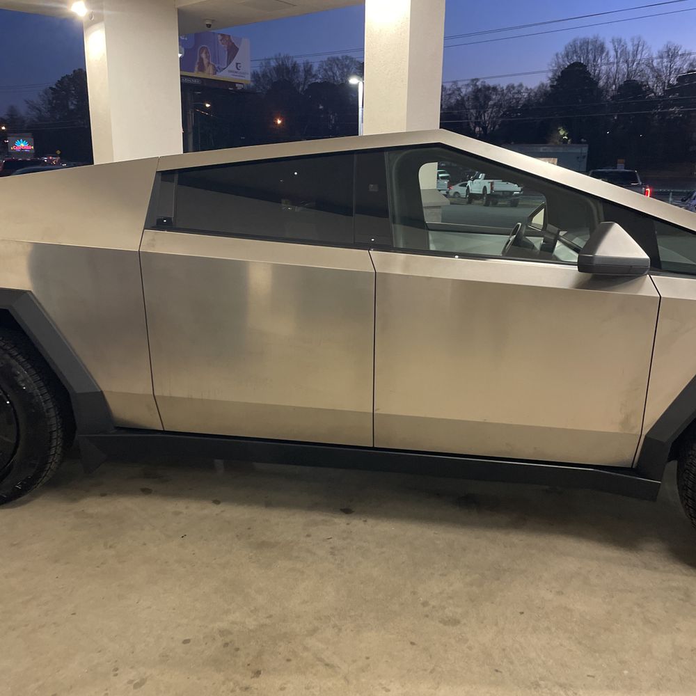 2024 Tesla Cybertruck Base