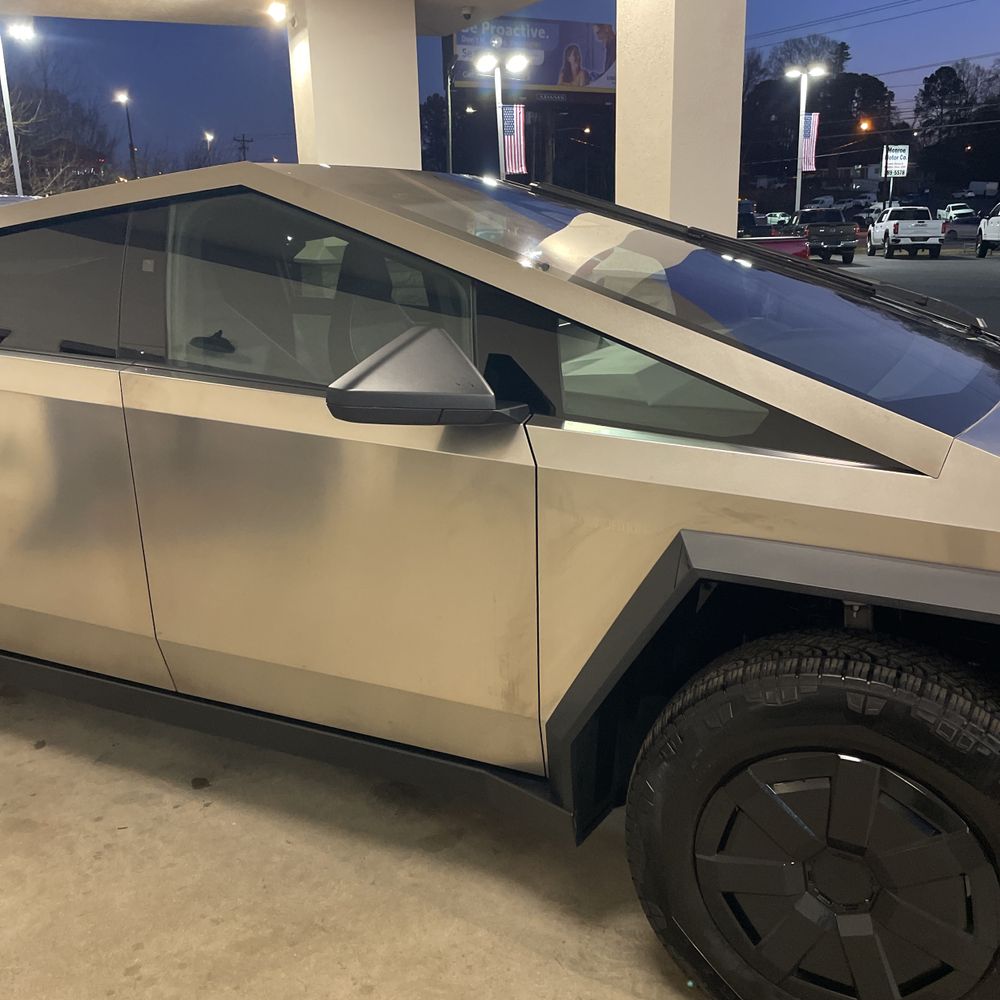 2024 Tesla Cybertruck Base