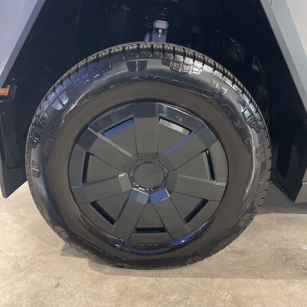 2024 Tesla Cybertruck Base