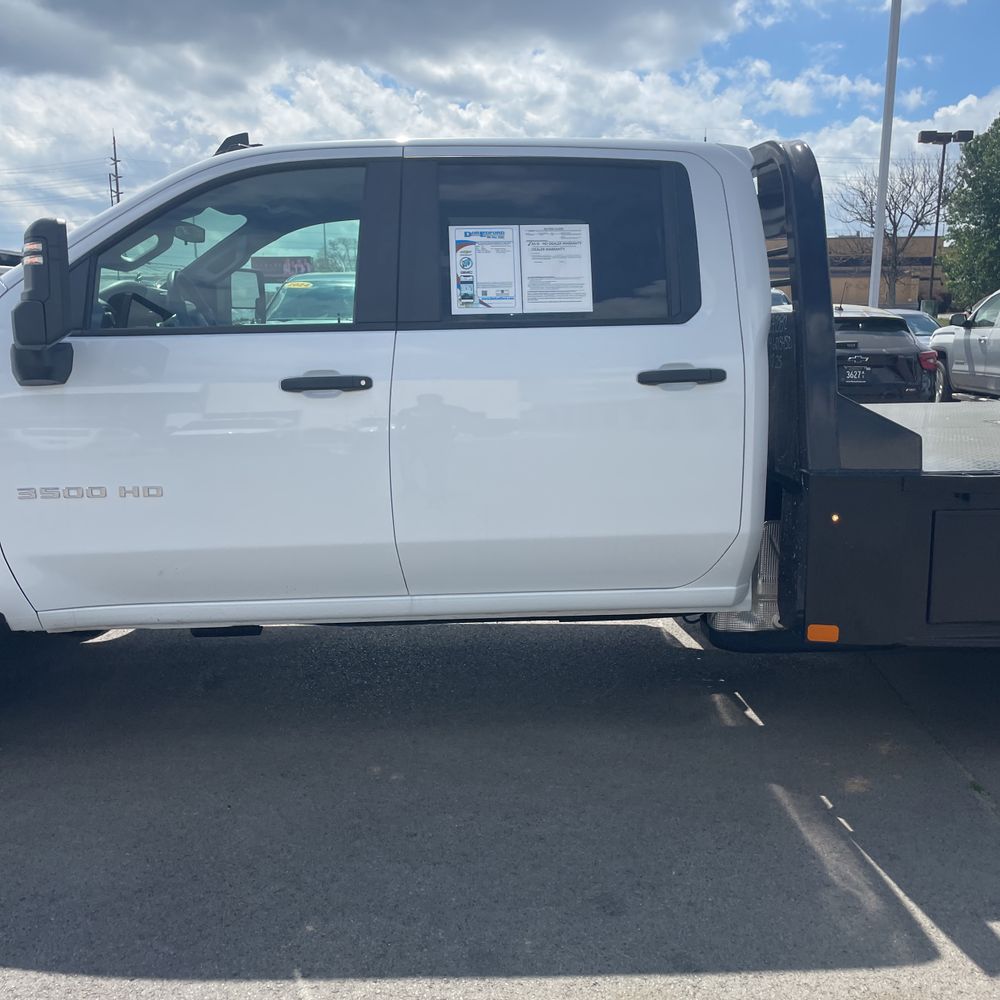 2026 Chevrolet Silverado 3500HD CC Work Truck