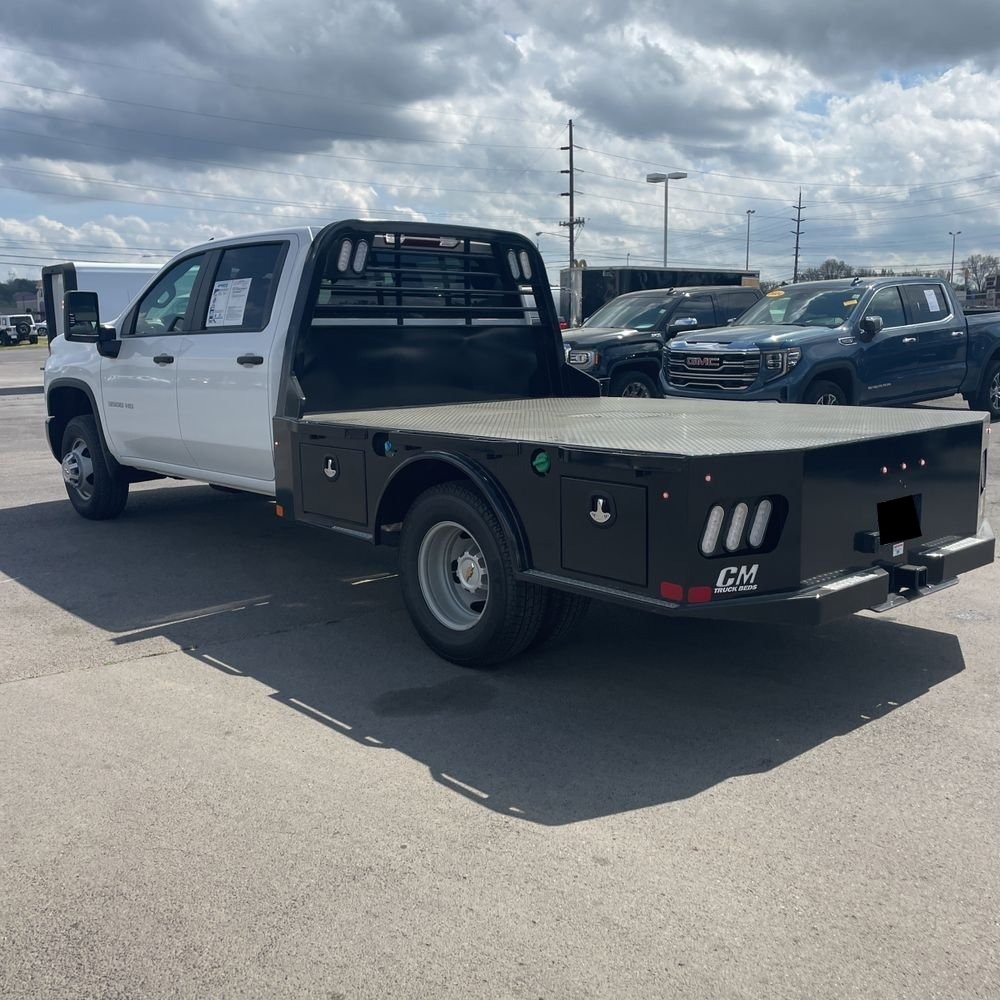 2026 Chevrolet Silverado 3500HD CC Work Truck