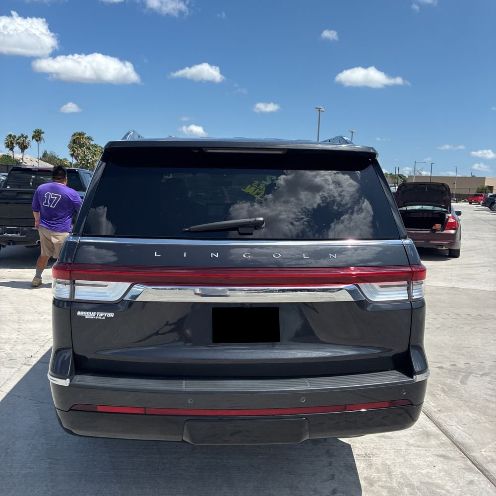 2022 Lincoln Navigator Reserve
