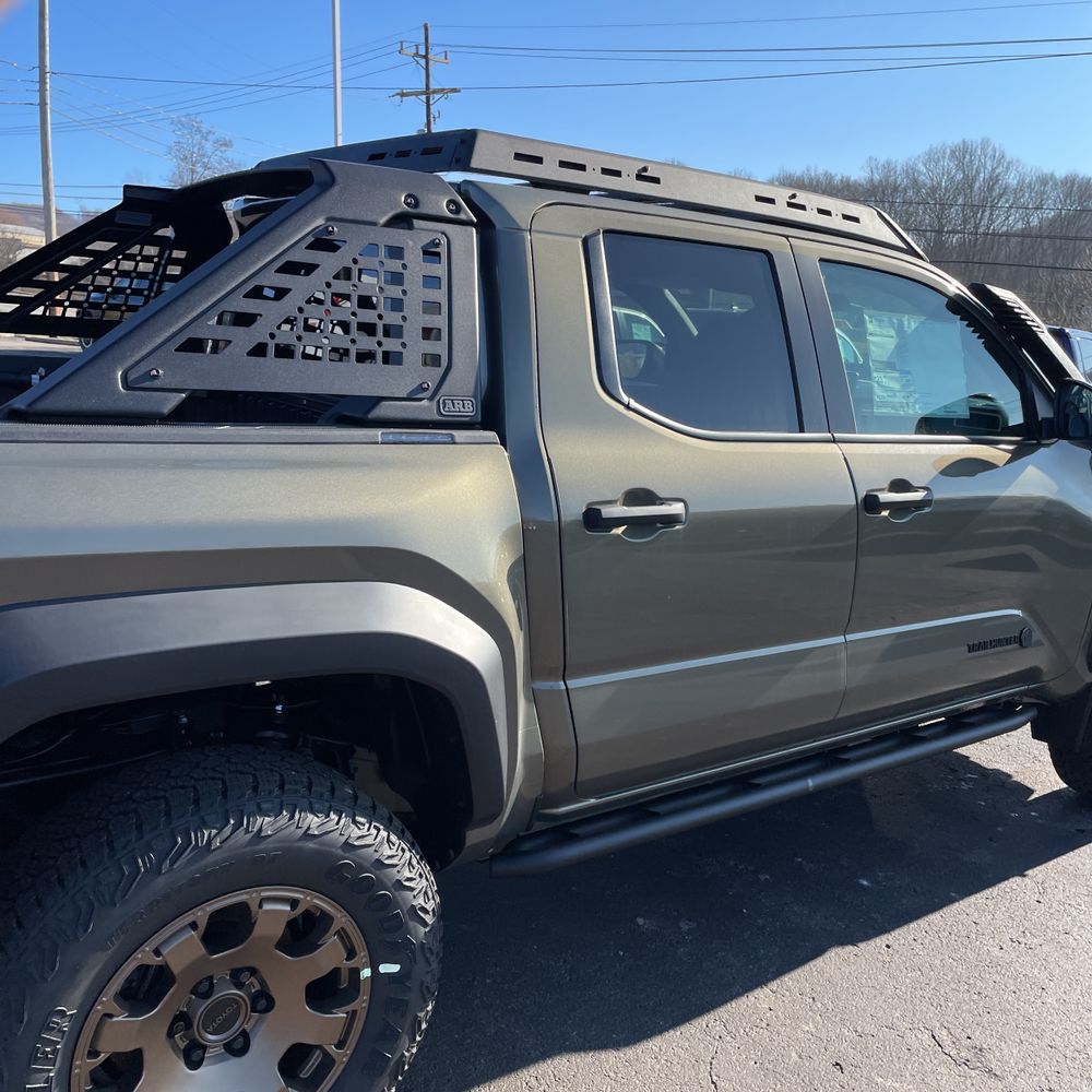 2024 Toyota Tacoma Trailhunter HV