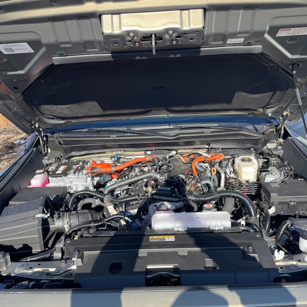 2024 Toyota Tacoma Trailhunter HV