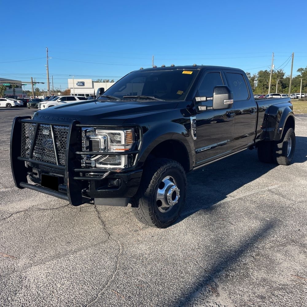 2022 Ford F-350 Super Duty Lariat