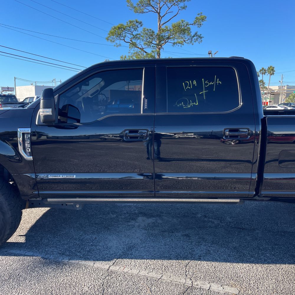 2022 Ford F-350 Super Duty Lariat