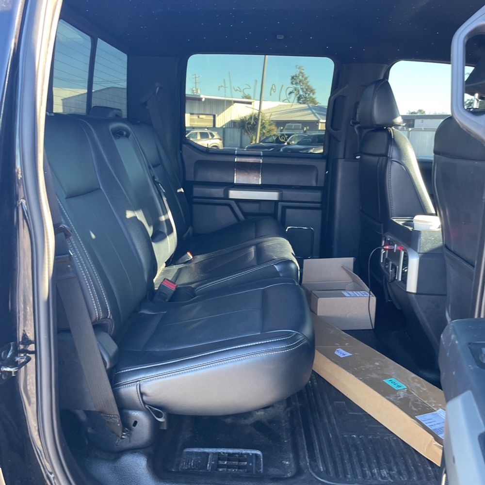 2022 Ford F-350 Super Duty Lariat
