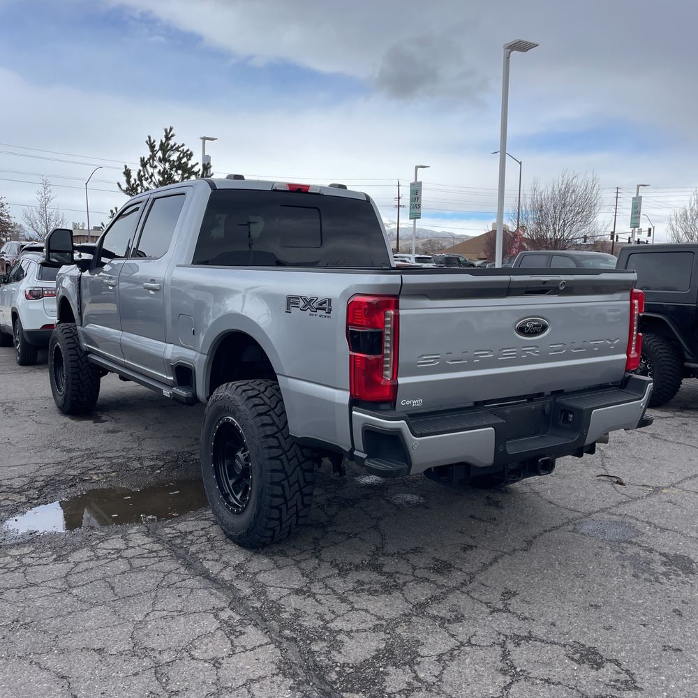 2023 Ford F-250 Super Duty Lariat