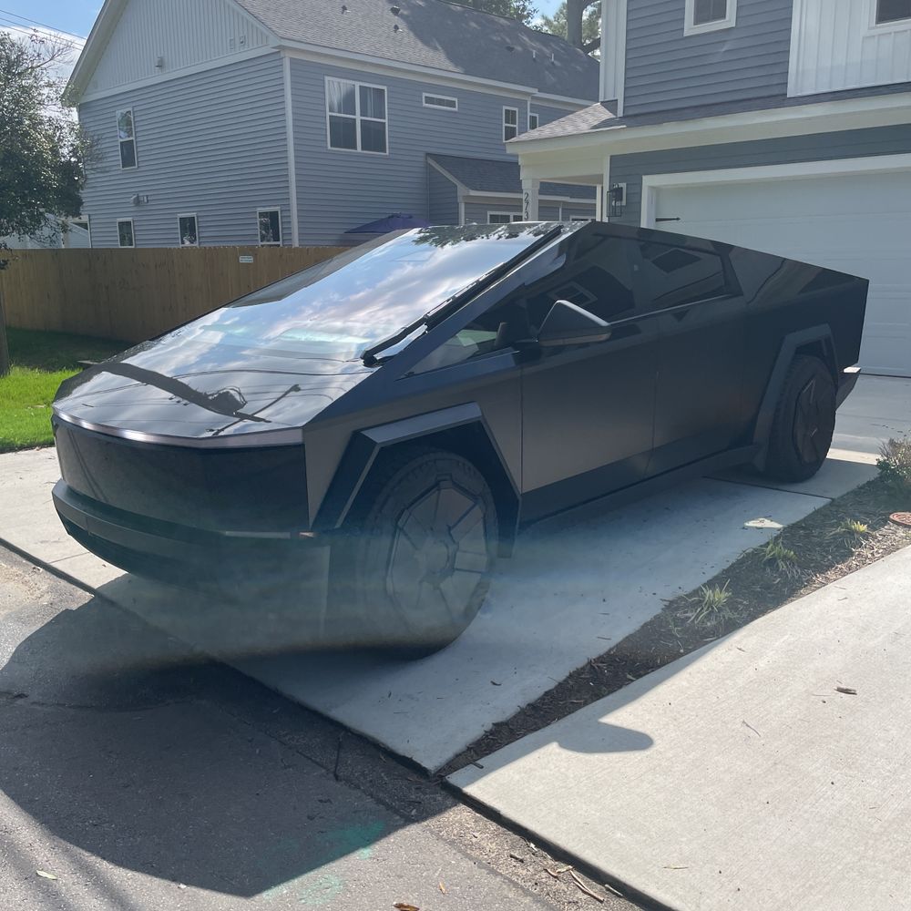 2024 Tesla Cybertruck Base