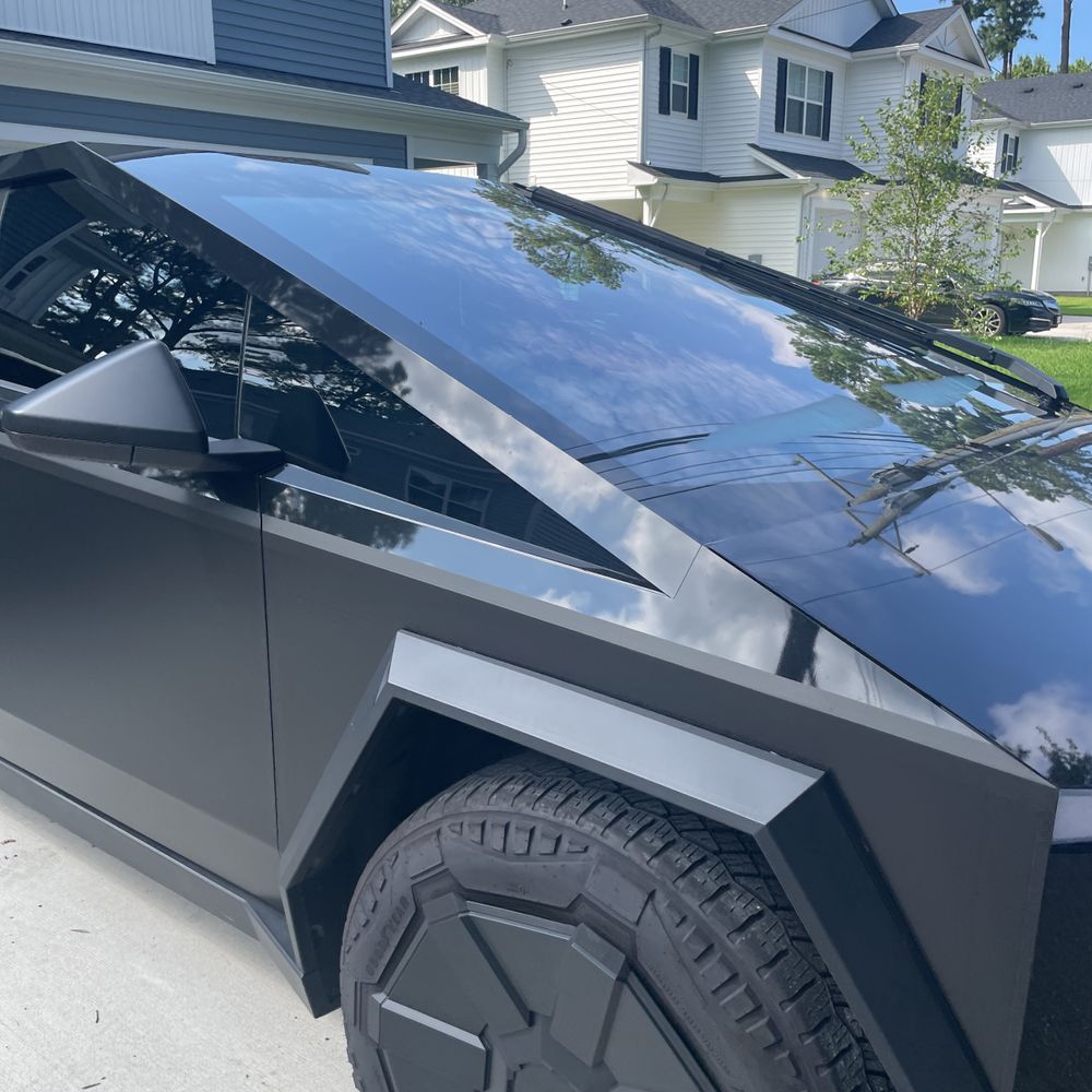 2024 Tesla Cybertruck Base