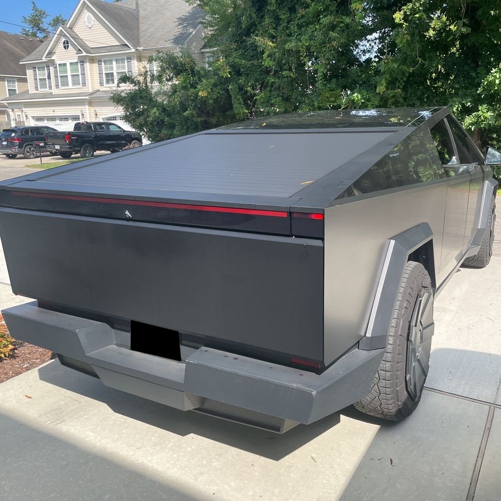 2024 Tesla Cybertruck Base