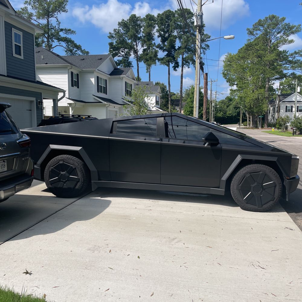 2024 Tesla Cybertruck Base