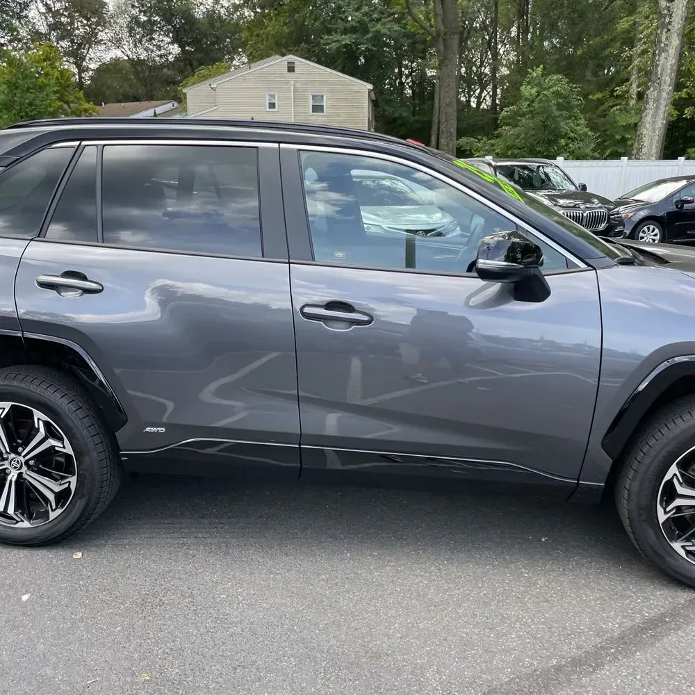 2025 Toyota RAV4 Plug-in Hybrid XSE