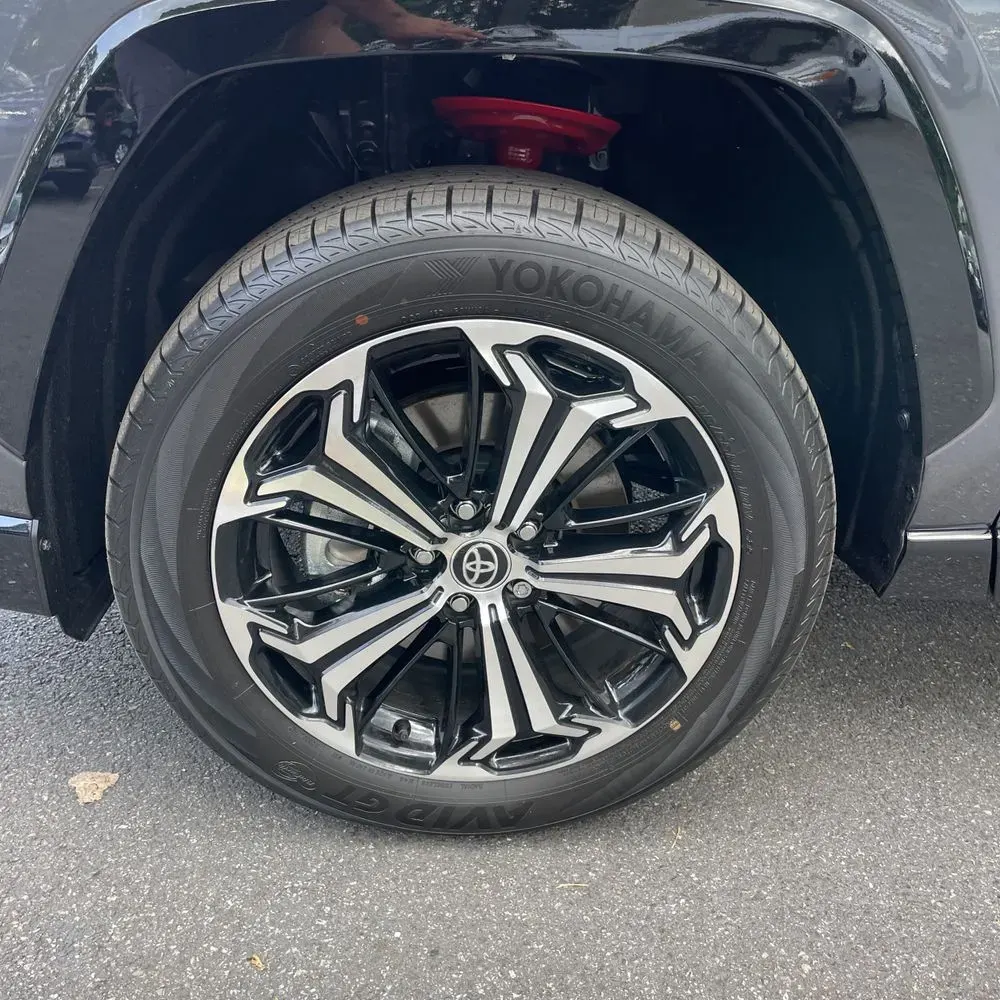 2025 Toyota RAV4 Plug-in Hybrid XSE