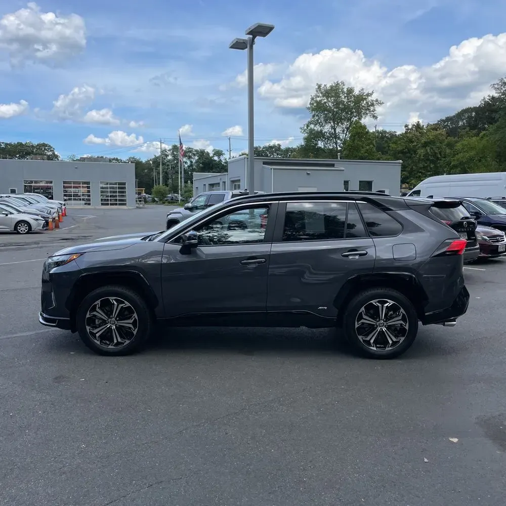 2025 Toyota RAV4 Plug-in Hybrid XSE