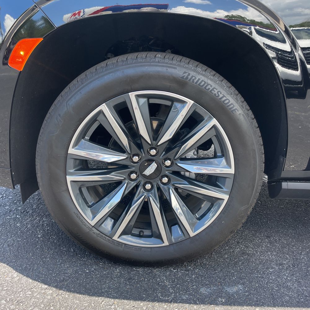 2024 Cadillac Escalade Sport Platinum