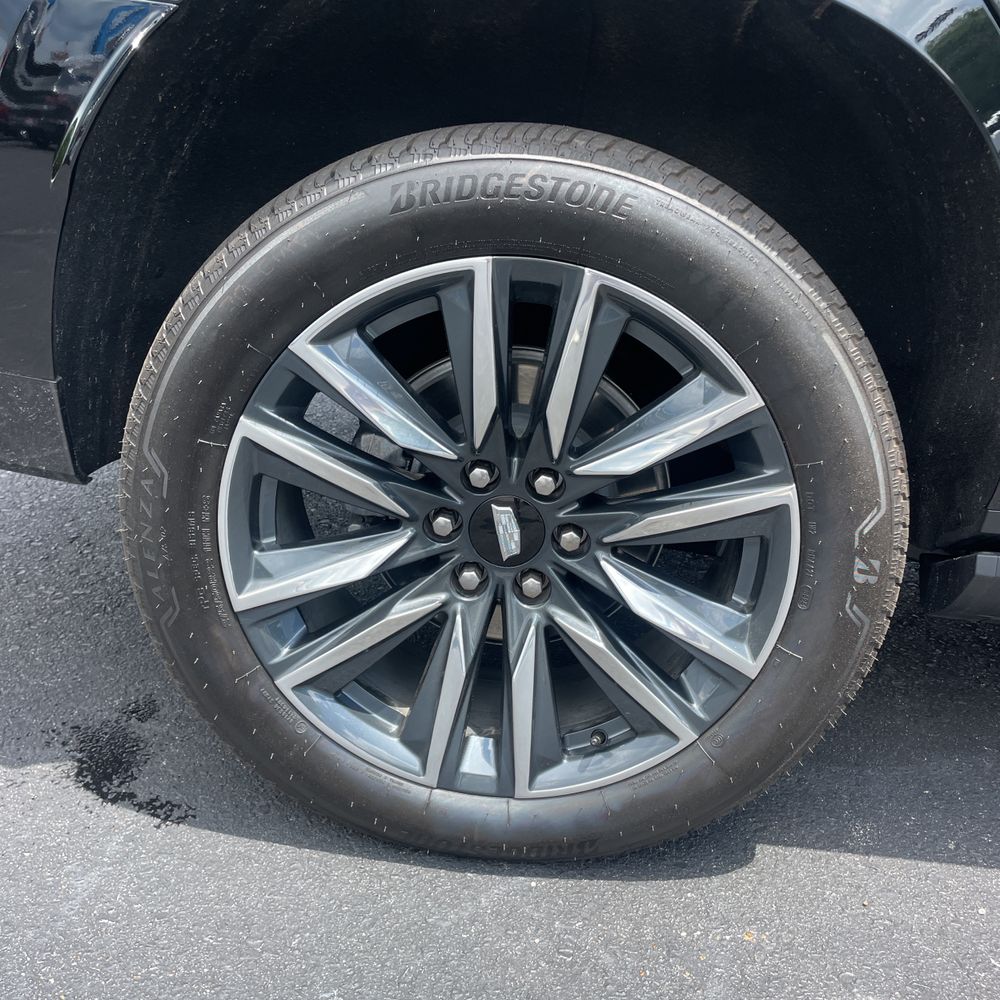 2024 Cadillac Escalade Sport Platinum