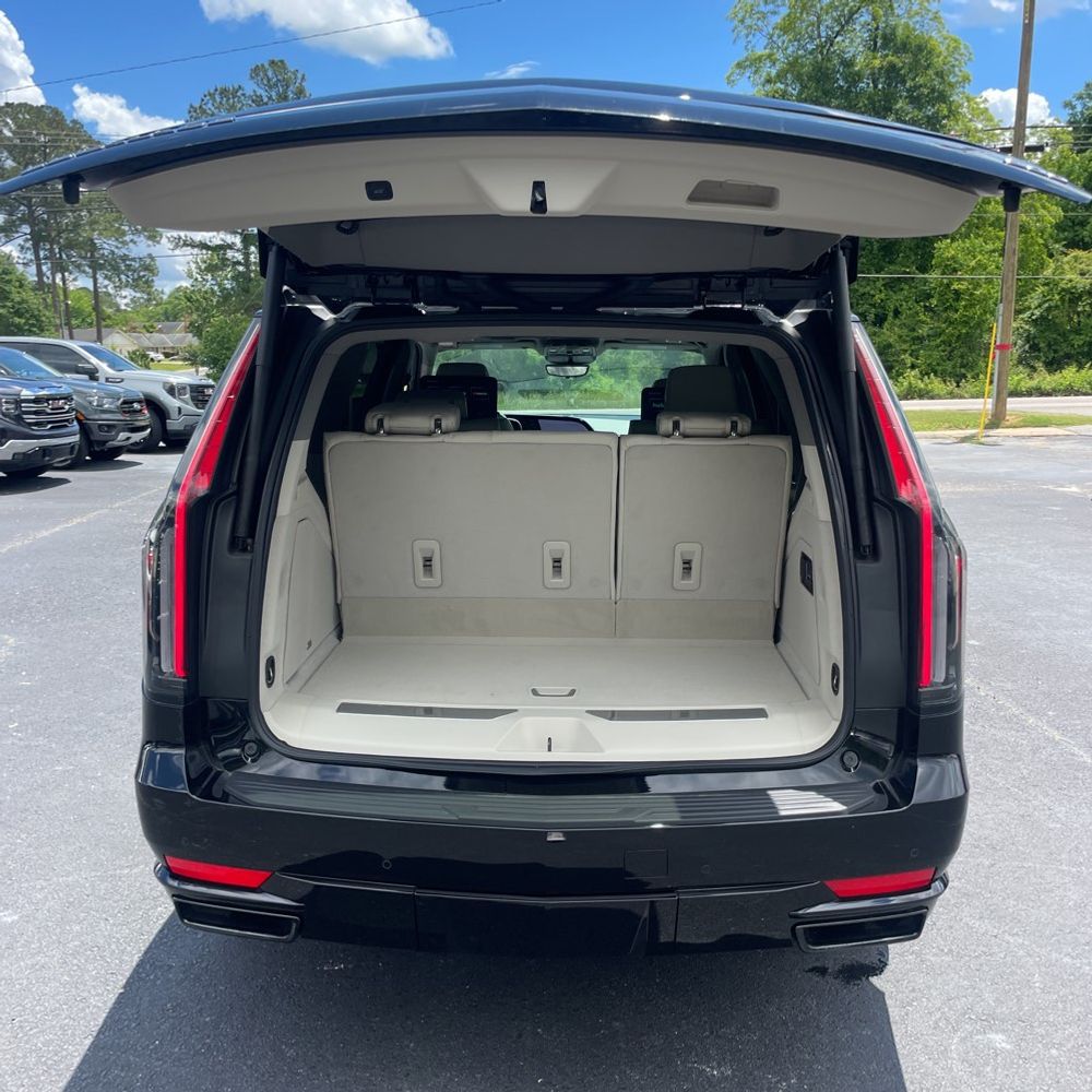 2024 Cadillac Escalade Sport Platinum