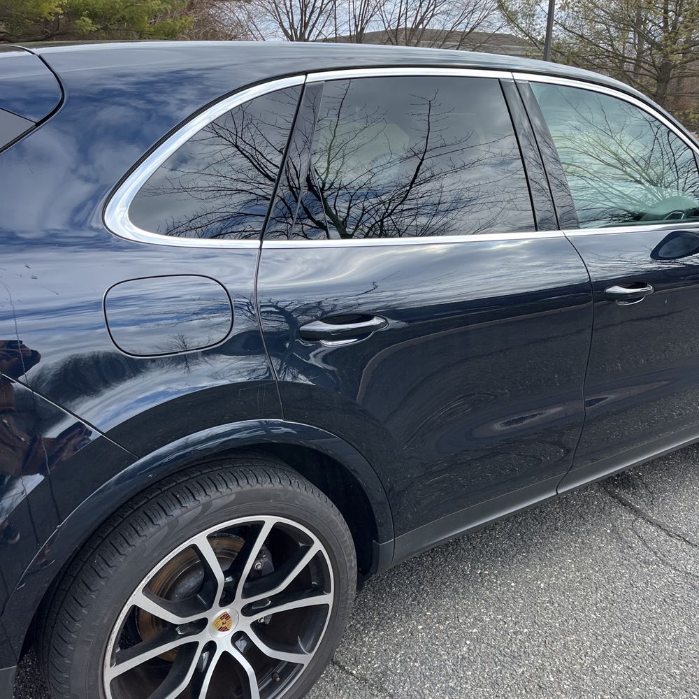 2022 Porsche Cayenne Base