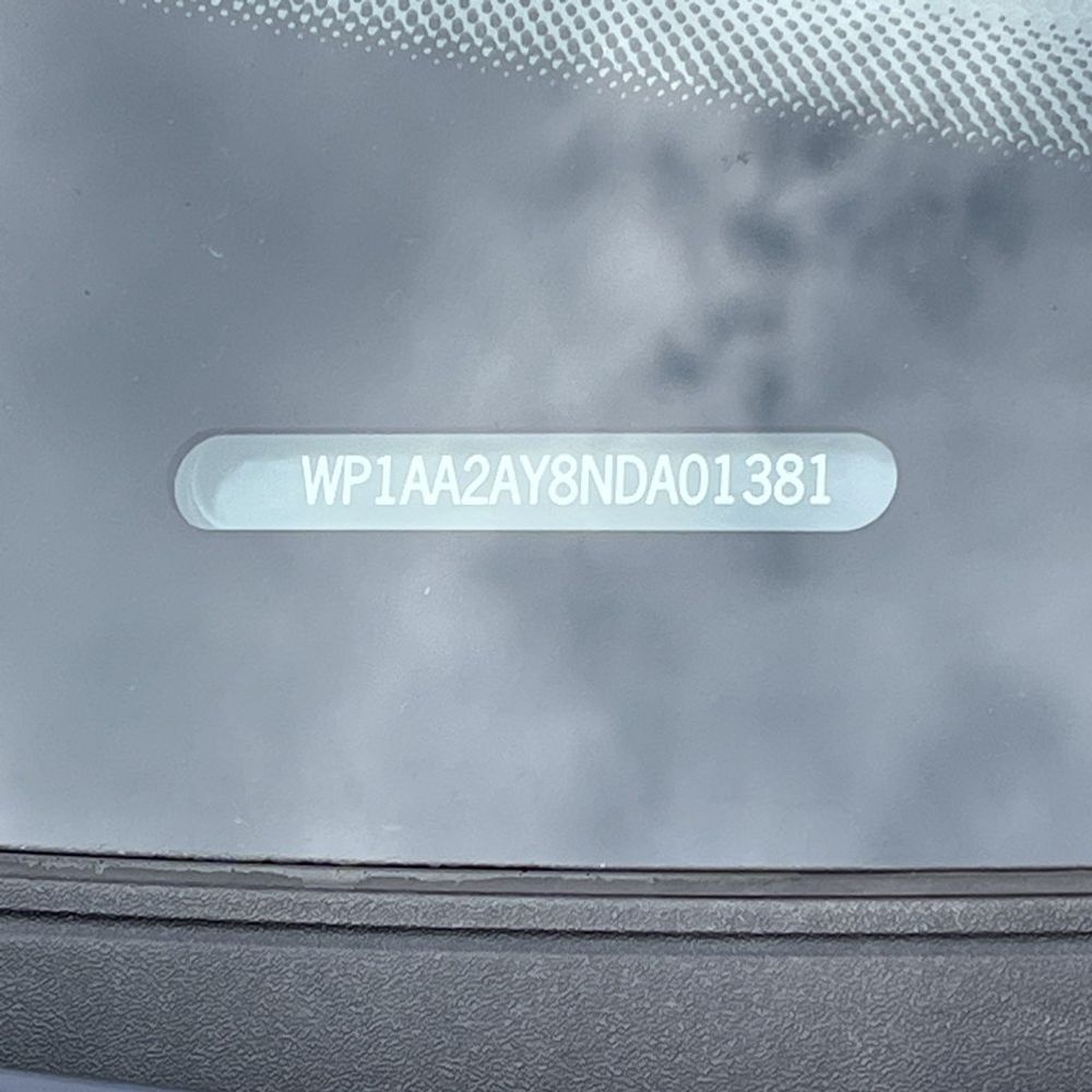 2022 Porsche Cayenne Base