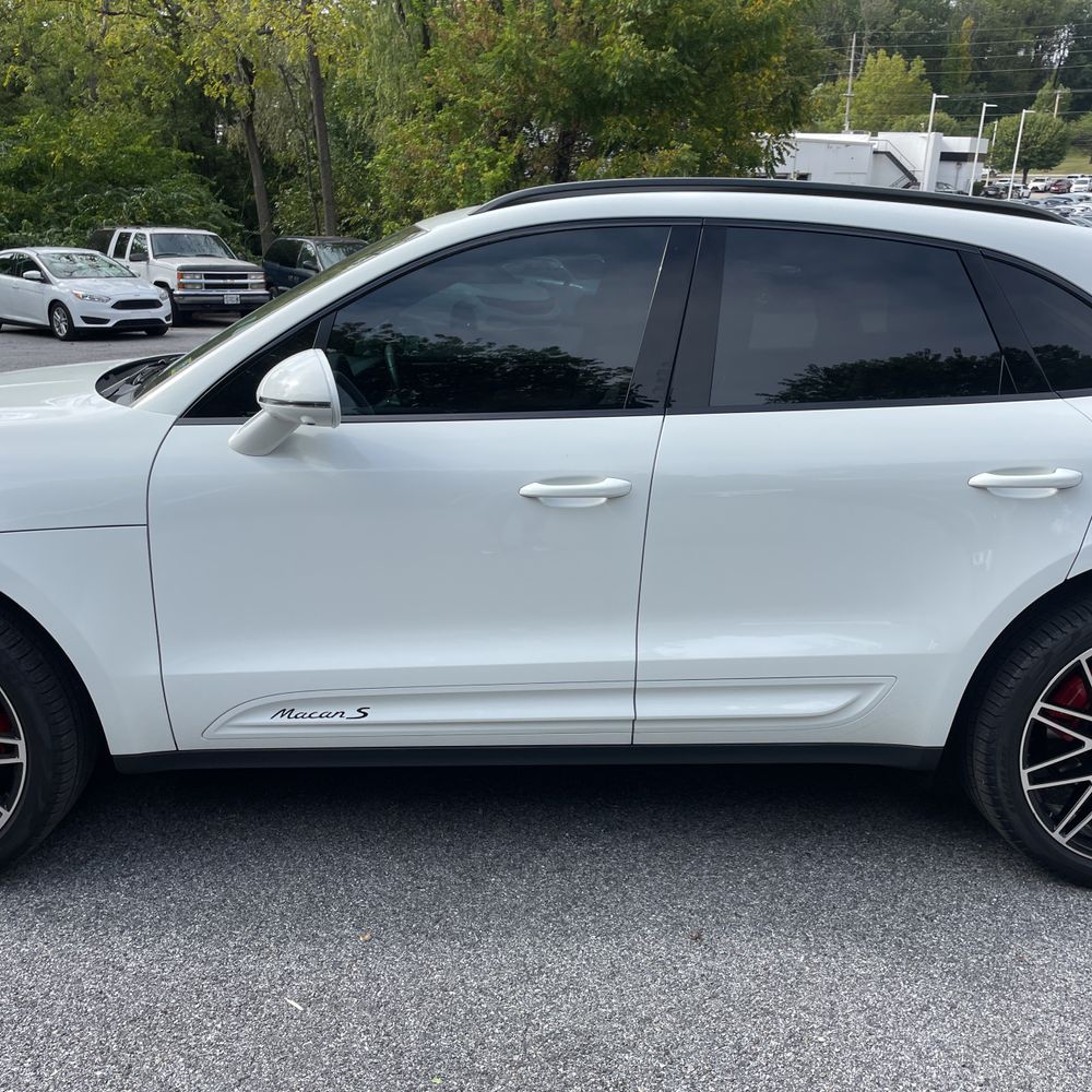 2023 Porsche Macan S