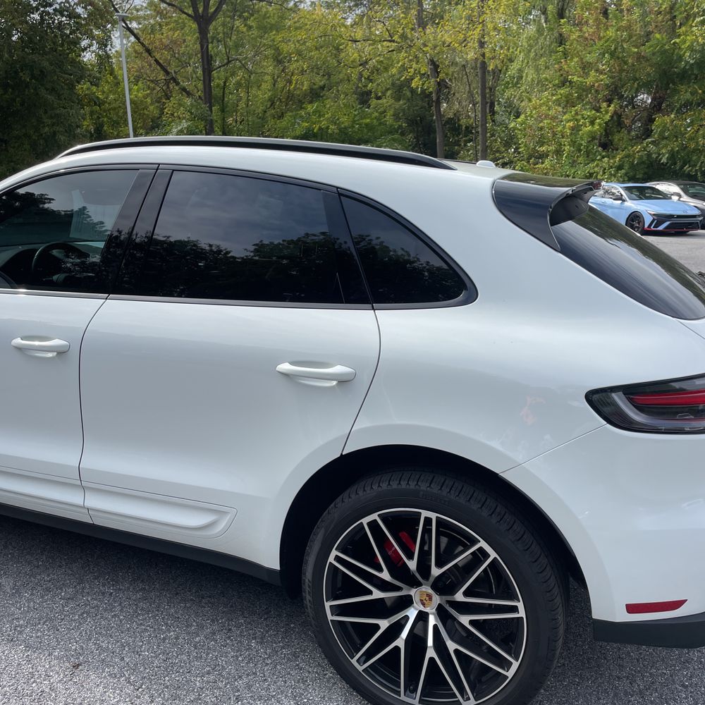2023 Porsche Macan S
