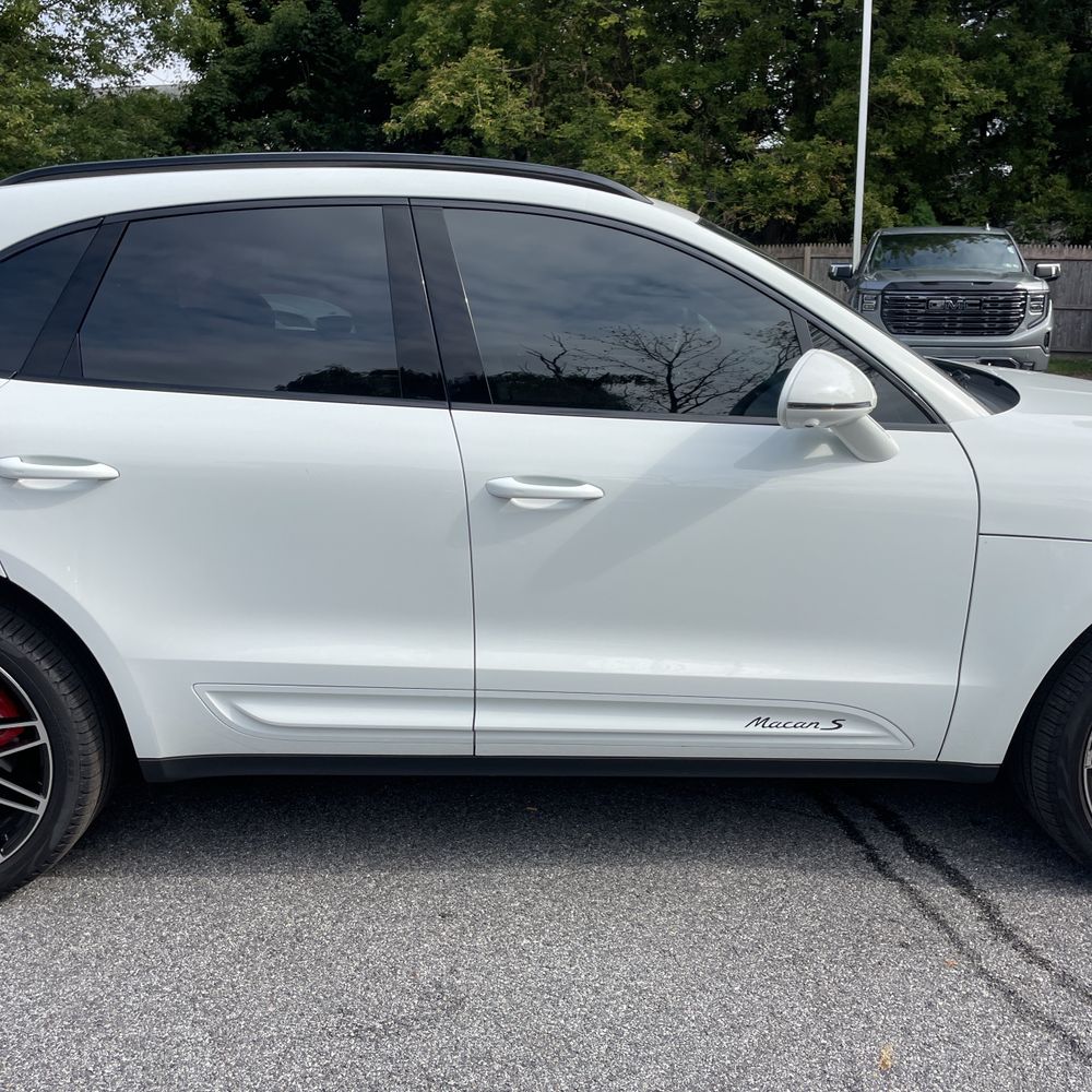 2023 Porsche Macan S
