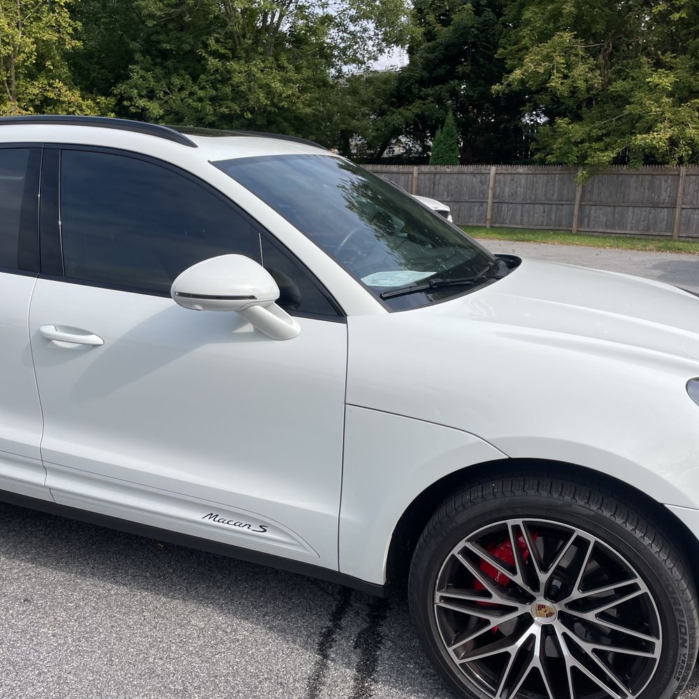 2023 Porsche Macan S
