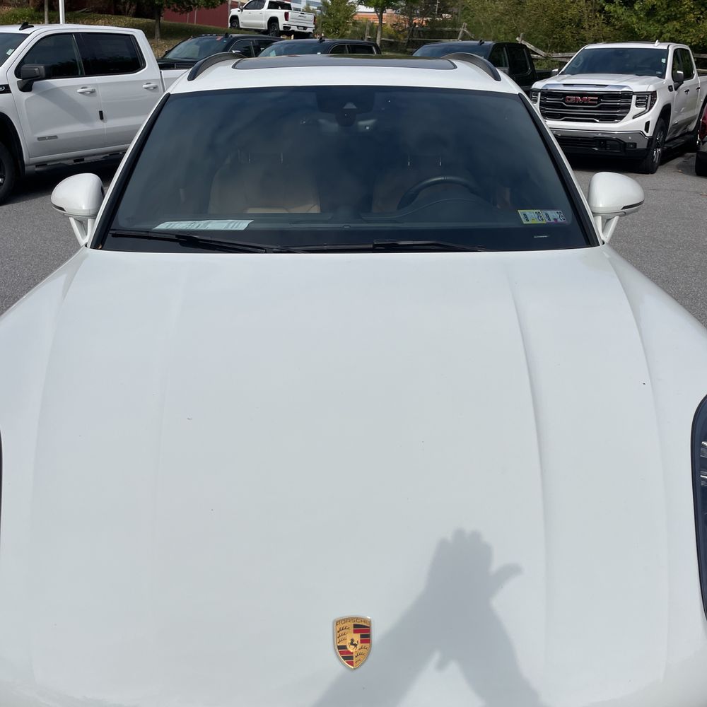 2023 Porsche Macan S